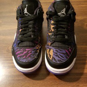 JORDAN KIDS 4 RETRO TIGER STRIPES - SIZE 4.5 YOUTH
